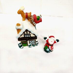 Santa Sleigh on Housetop Porcelain Trinket Hinged Box Christmas Holiday Vintage